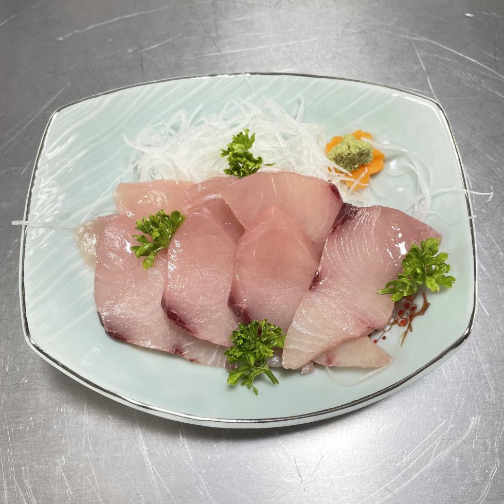 はまちの刺身